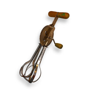 50’s Retro Mixer Green Handle Hand Mixer Handle Rare Baker Gift Old Hand Beater